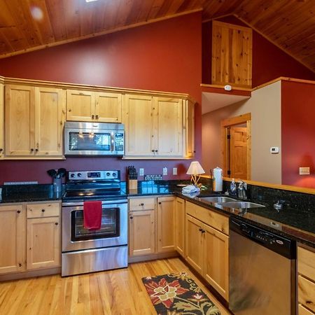 Firefly Cabin بانير إلك المظهر الخارجي الصورة